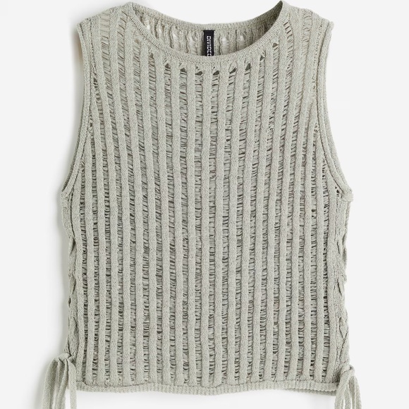 NWT H&M Ladder Stitch Sleeveless Top - Picture 1 of 5